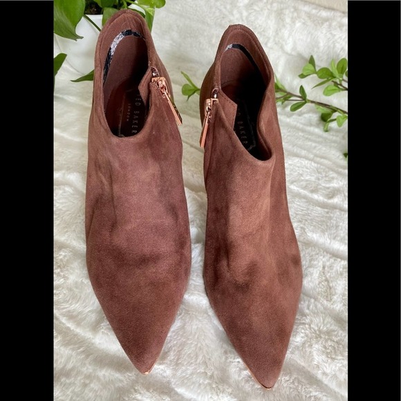 Ted Baker London Leiyla Flat Heel Booties - Picture 4 of 13